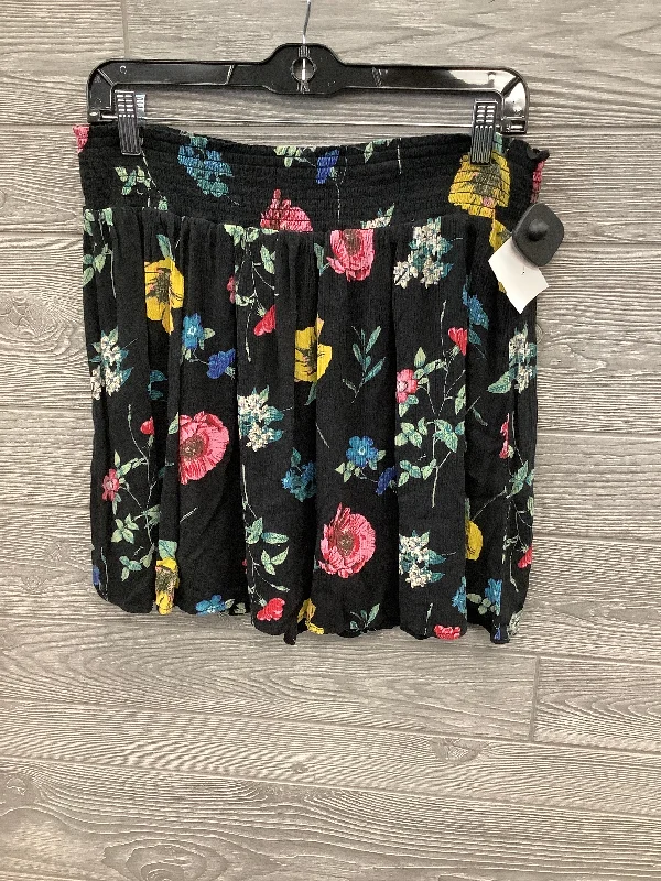 Skirt Mini & Short By Old Navy In Black, Size: M